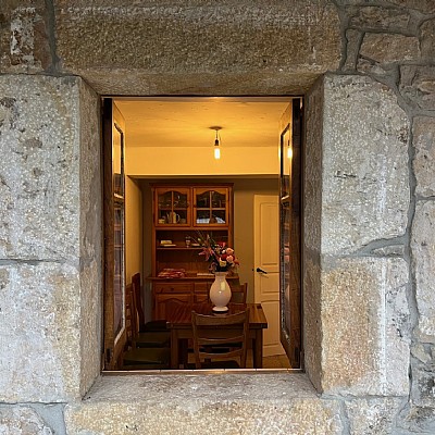 Conjunto de 2 chalets pareados con proyecto visado y licencia para reformar y con parcela de 2000 metros en plena naturaleza