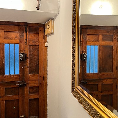Conjunto de 2 chalets pareados con proyecto visado y licencia para reformar y con parcela de 2000 metros en plena naturaleza