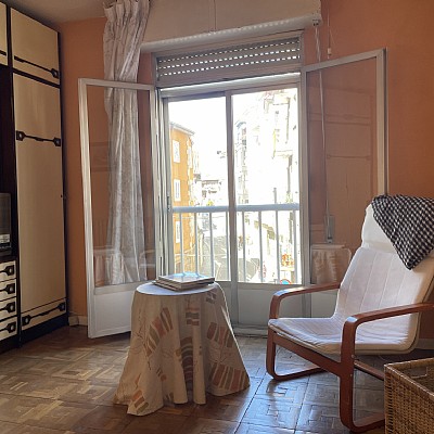Piso de 3 habitaciones con ascensor y balcón en el centro de Reinosa