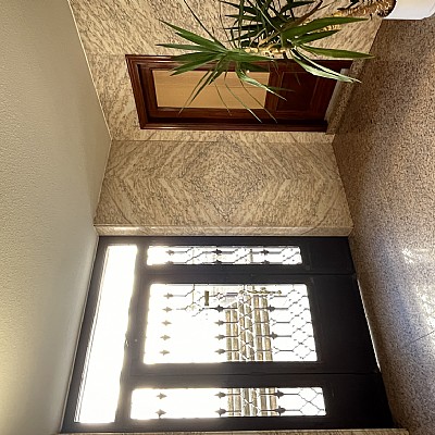 Piso de 3 hab y 2 baños con garaje y balcon en Valdenoja