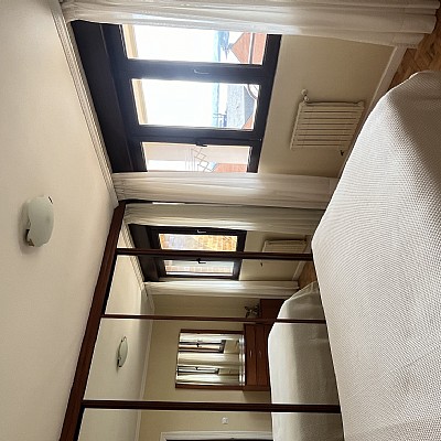 Piso de 3 hab y 2 baños con garaje y balcon en Valdenoja