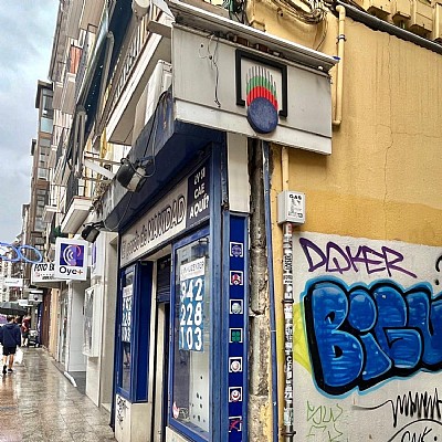 Local a pie de calle en zona prime en el centro de Santander