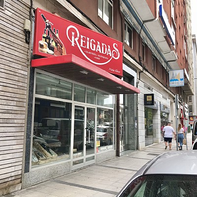 Local comercial en plena calle Castilal ideal para negocio
