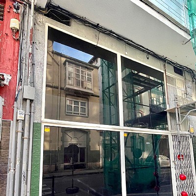 Local destinado a ocio y hosteleria en pleno centro de Santander