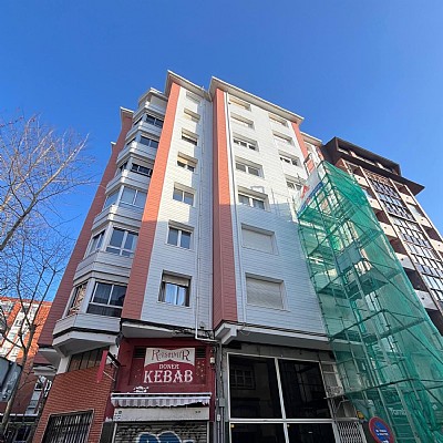 Local destinado a ocio y hosteleria en pleno centro de Santander