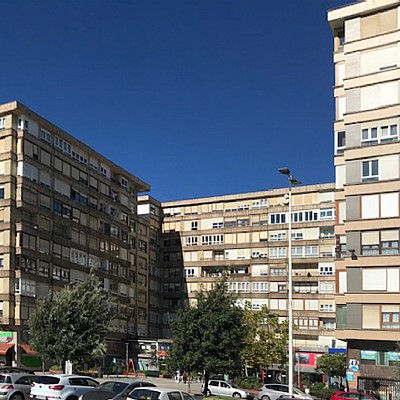Local comercial en plena calle Castilal ideal para negocio