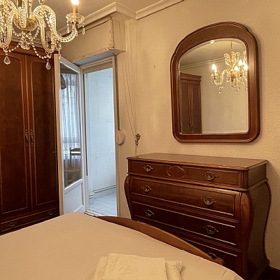 Local comercial en plena calle Castilal ideal para negocio