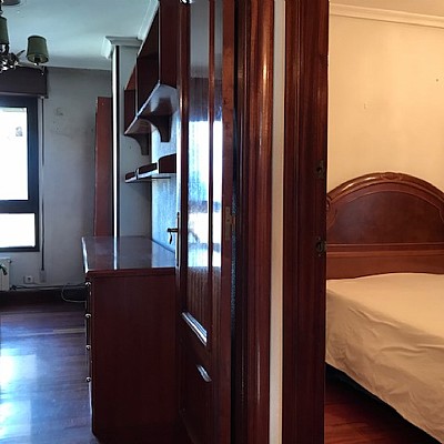 Local comercial en plena calle Castilal ideal para negocio