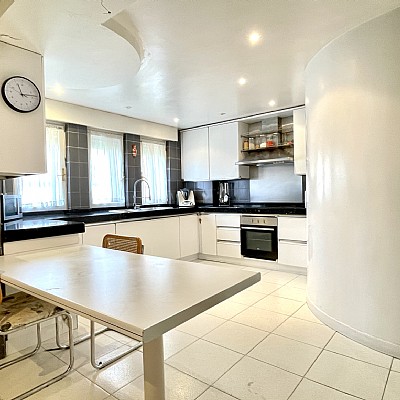 Duplex de 260 metros con garaje cerrado en El Sardinero