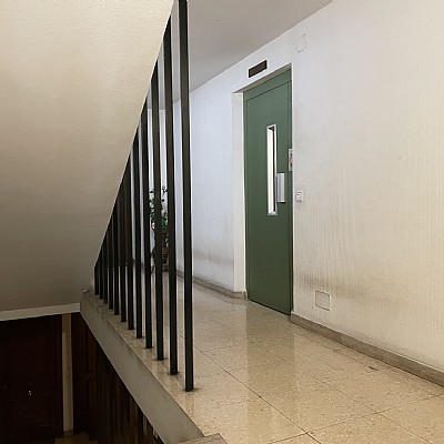 Local comercial en plena calle Castilal ideal para negocio