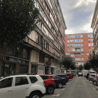 Local comercial en plena calle Castilal ideal para negocio
