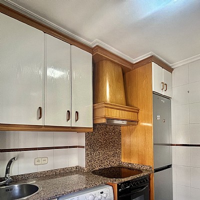 Piso de 2 hab y un baño en el centro de Santander