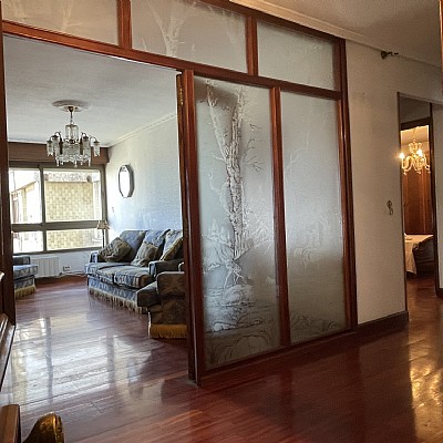 Local comercial en plena calle Castilal ideal para negocio