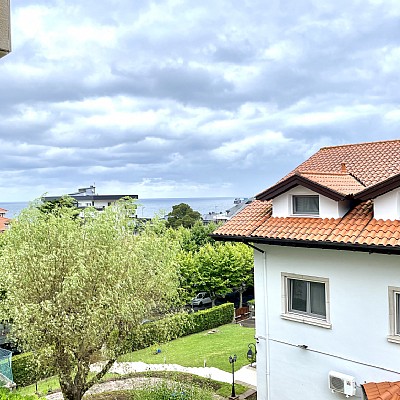 Duplex de 260 metros con garaje cerrado en El Sardinero