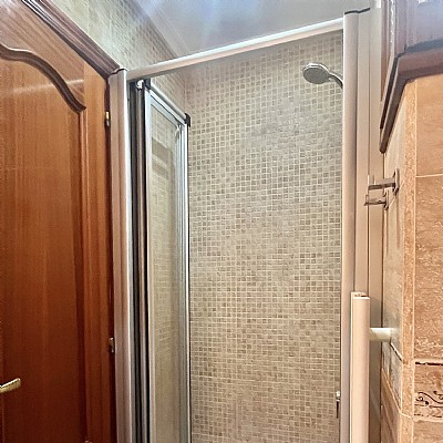 Piso de 2 hab y un baño en el centro de Santander