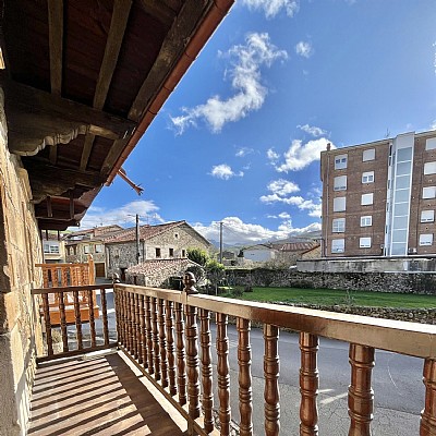 Casa de 300 metros cuadrados en Selaya