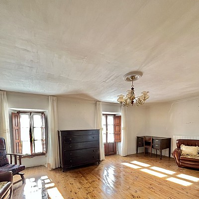 Casa de 300 metros cuadrados en Selaya