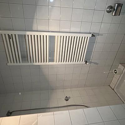 Amplio local en Torrelavega