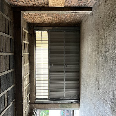 Amplio local en Torrelavega