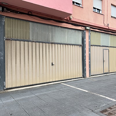 Amplio local en Torrelavega