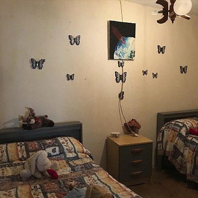 Estupenda casa al sur con terreno, garaje y muchas posibilidades