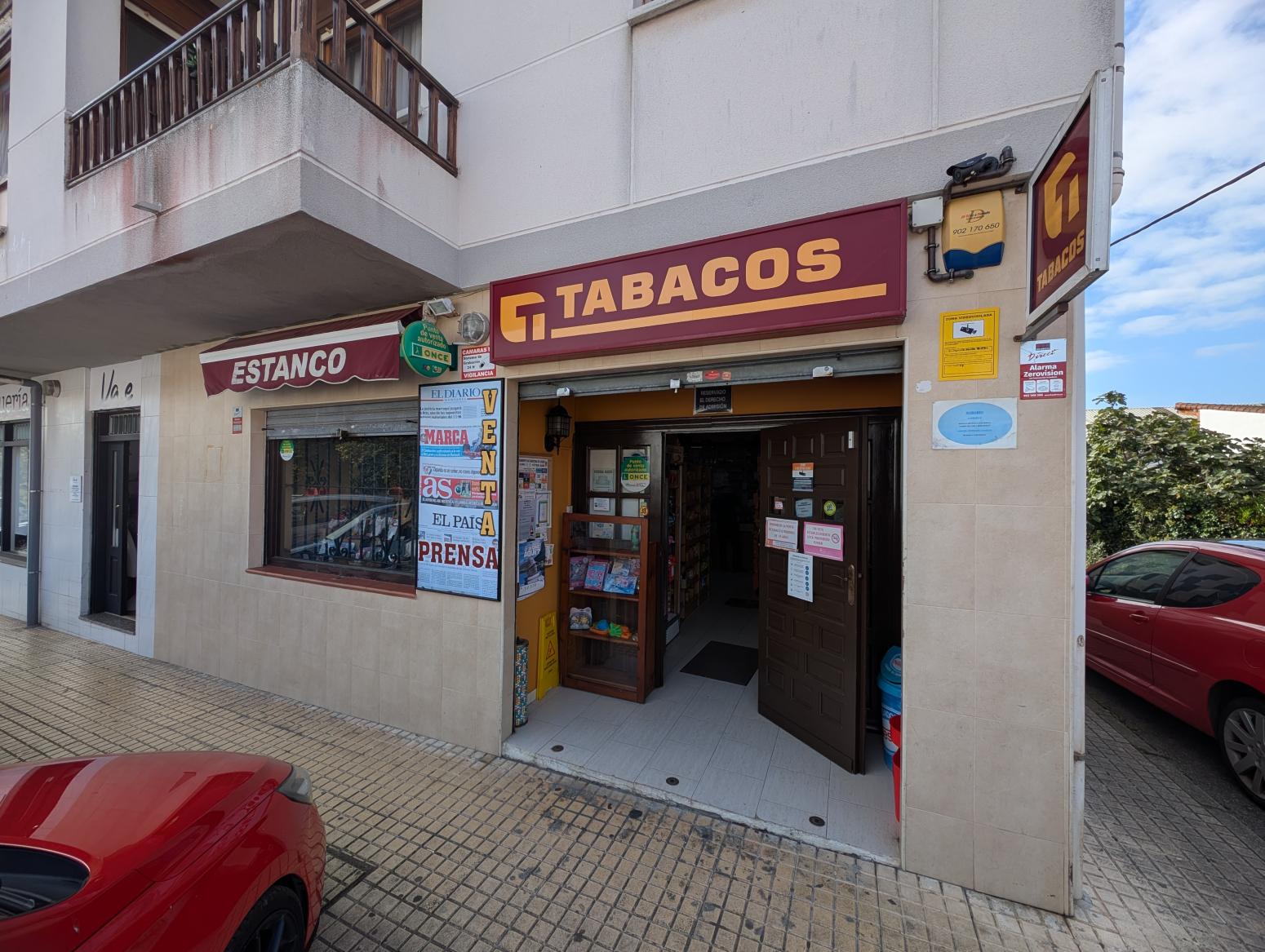 Venta de estanco en pleno funcionamiento