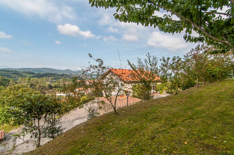 CHALET INDIVIDUAL CON PARCELA DE 5000 MT