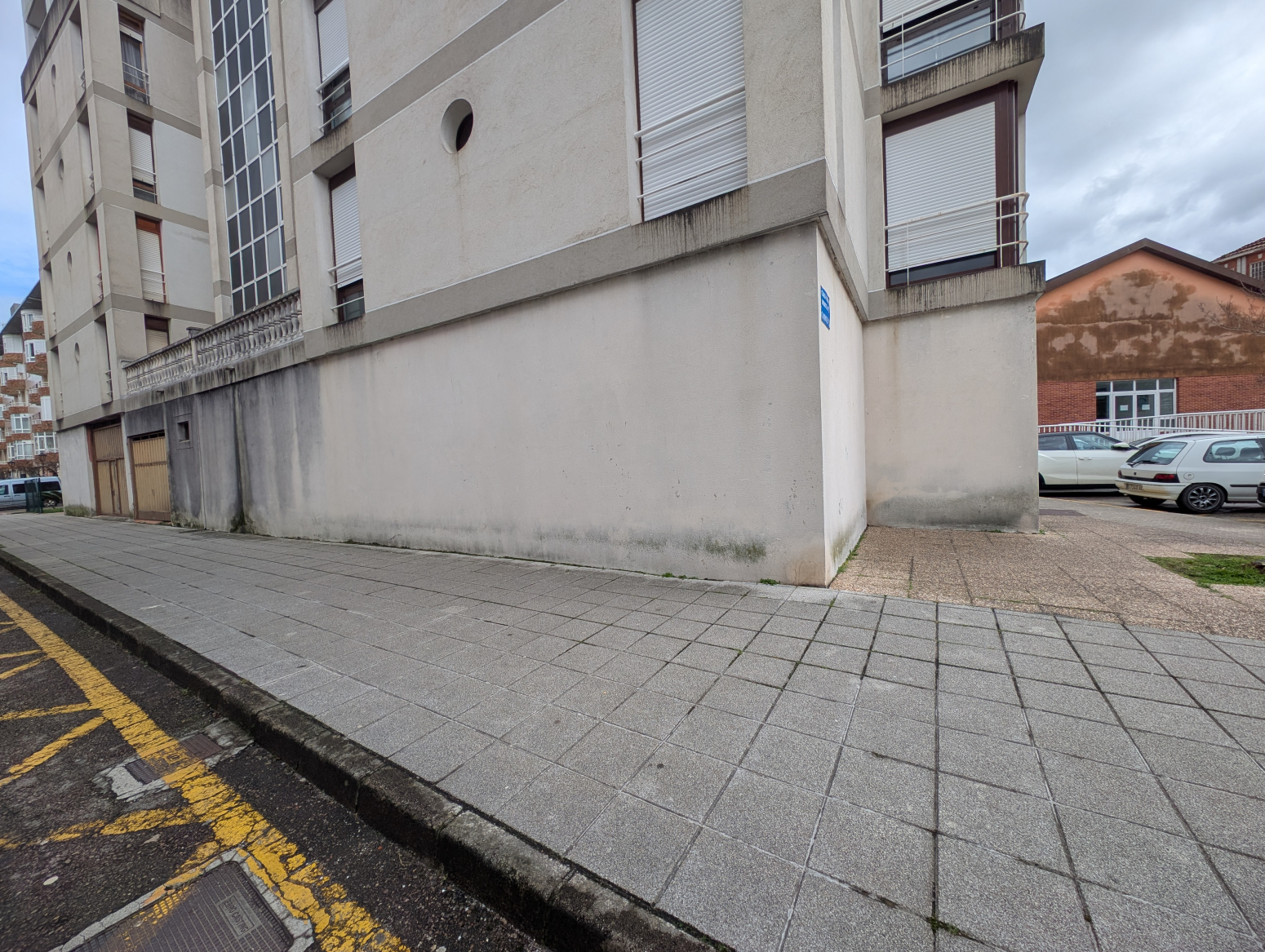 Local Comercial  de 135 m2 en el centro de Colindres 