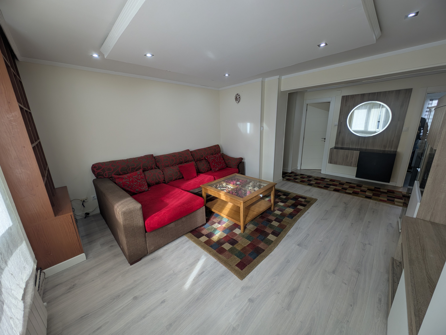 Piso céntrico en Colindres, 3 habitaciones, muy luminoso