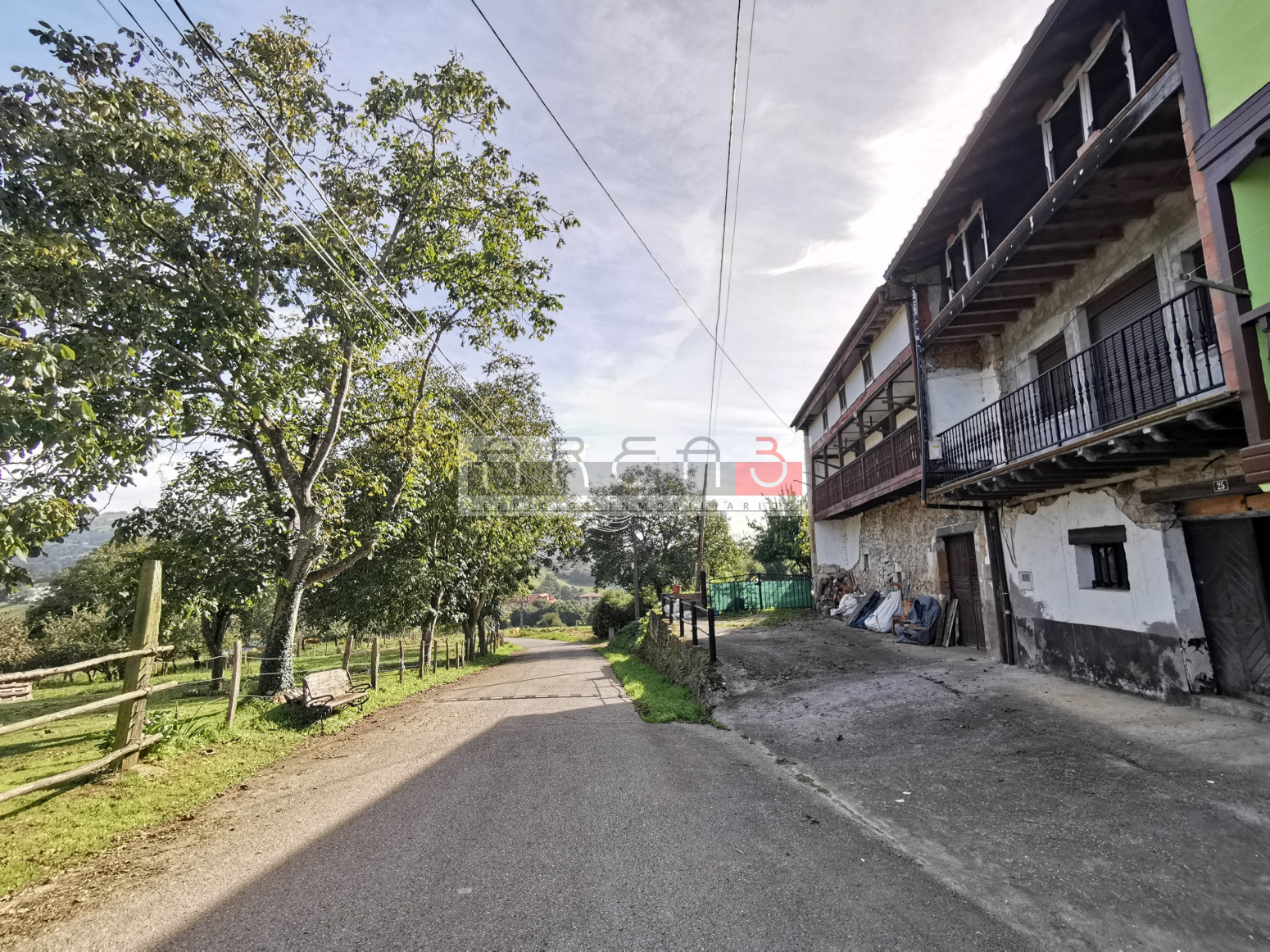 Casa para acabar de reformar en venta en Rasines