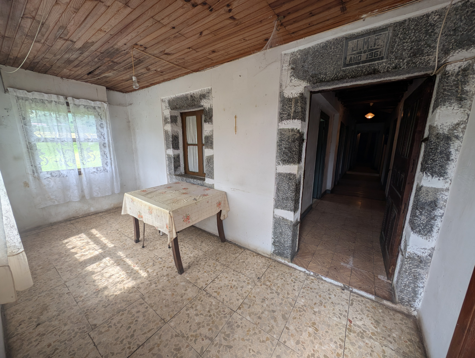 Casona para refomar con terreno de 15.000 metros en Lavín, Soba (Cantabria)