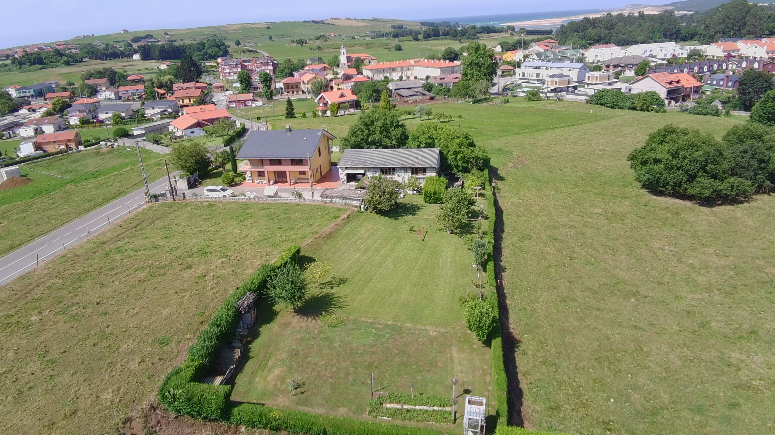 Casa independiente en venta en Miengo.