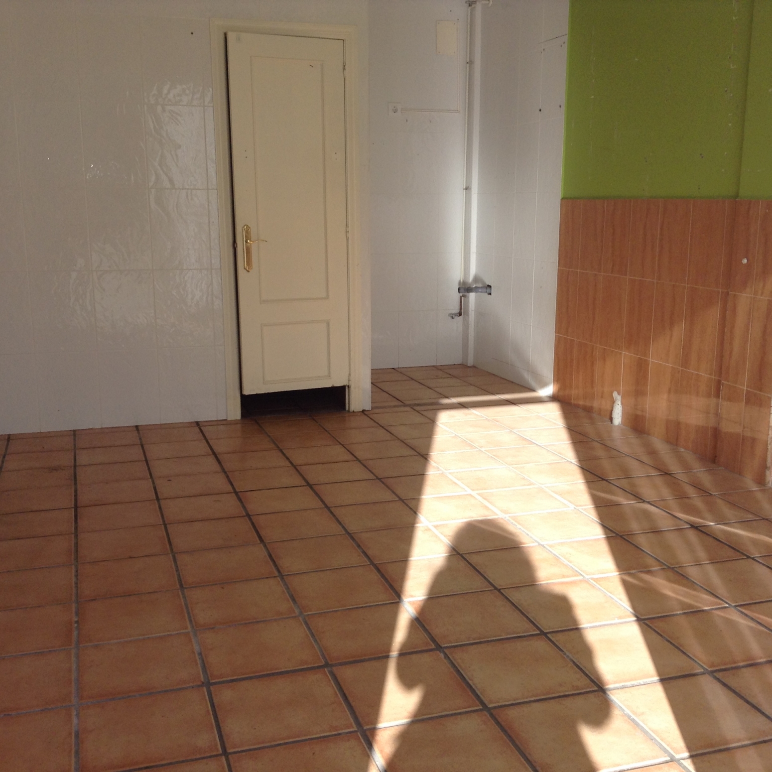 LOCAL COMERCIAL EN TORRELAVEGA