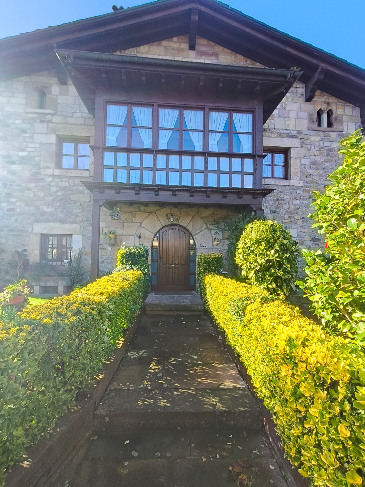 CASA INDEPENDIENTE DE 3 ALTURAS EN ONTORIA