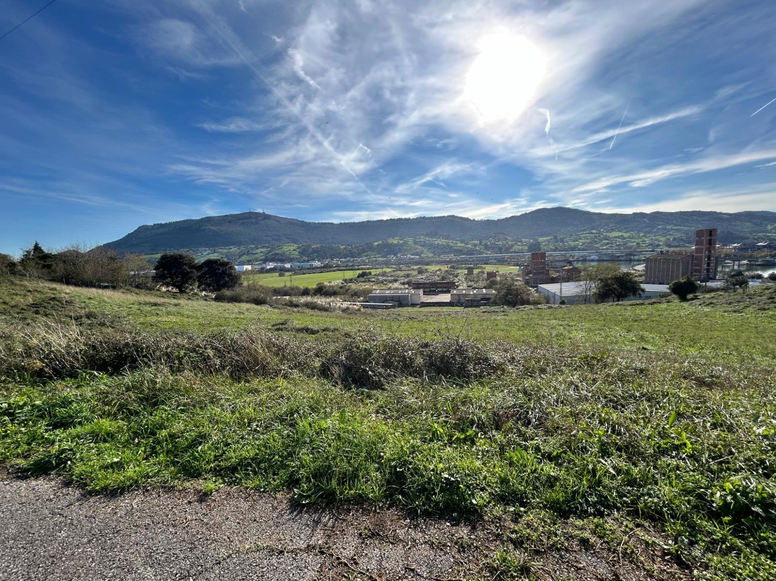 FINCA RUSTICA EDIFICABLE DE 4087m² EN PONTEJOS
