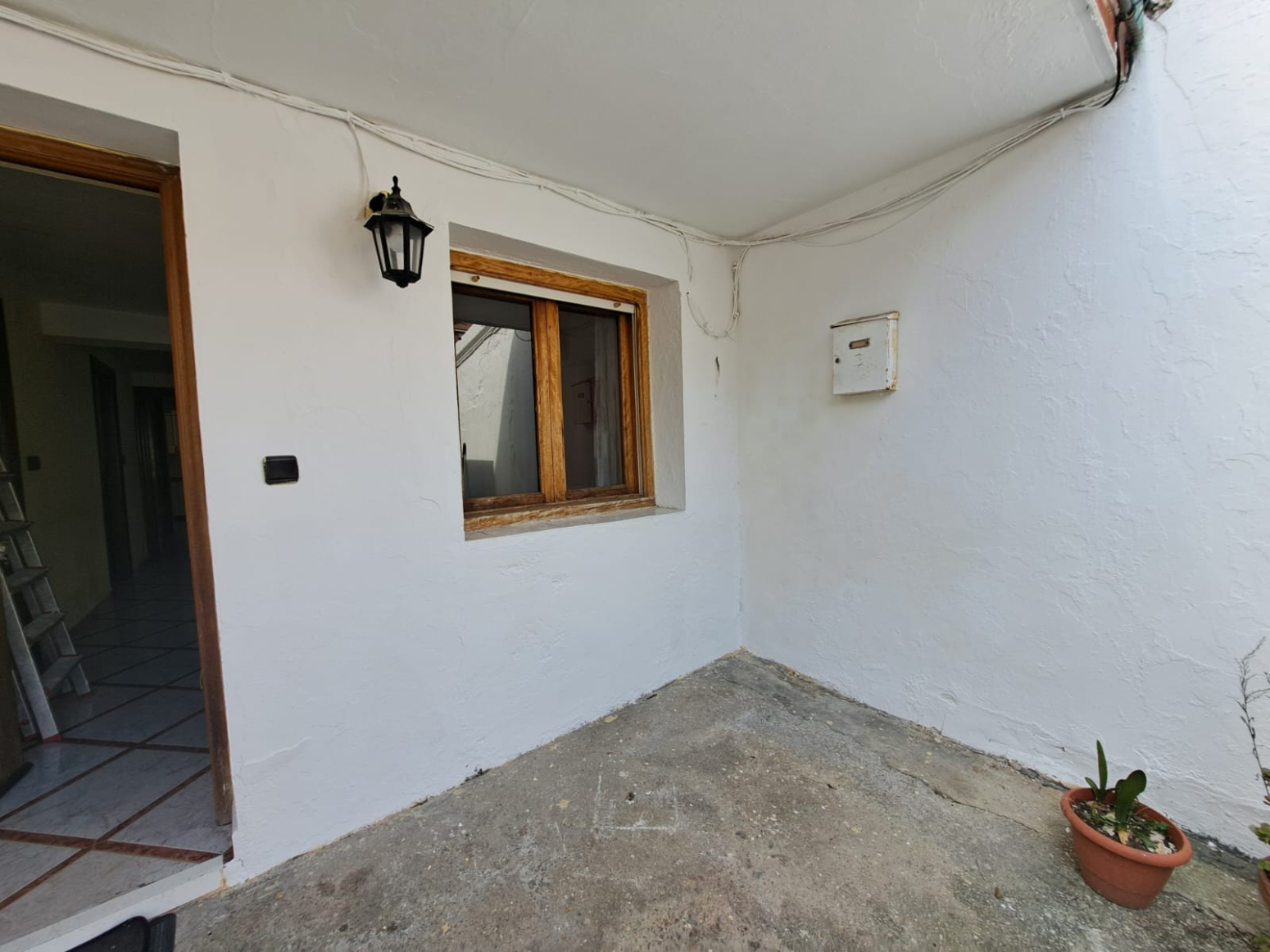 CASA ADOSADA EN SUANCES, 2 PLANTAS + BAJO CUBIERTA