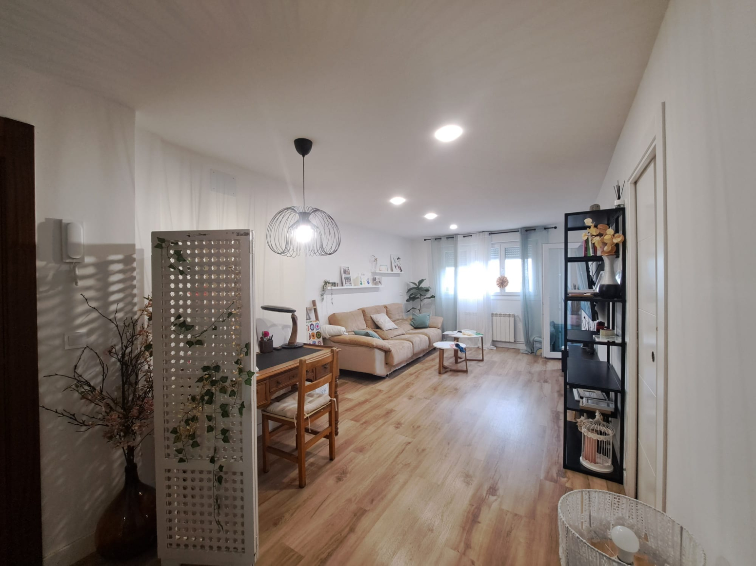 PISO DE 4 HABITACIONES EN EL ZAPATÓN