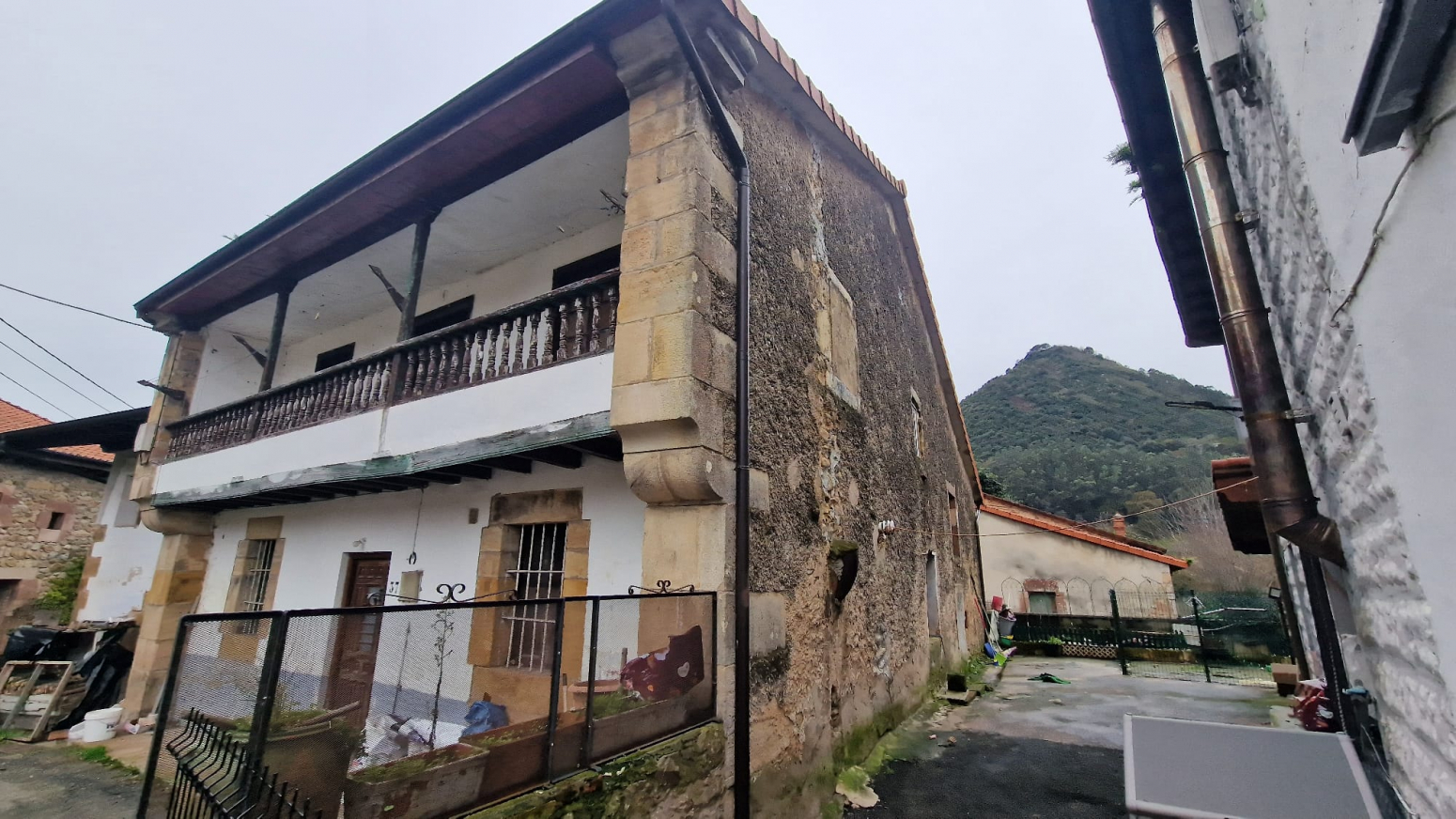 VENTA CASA PUENTE VIESGO