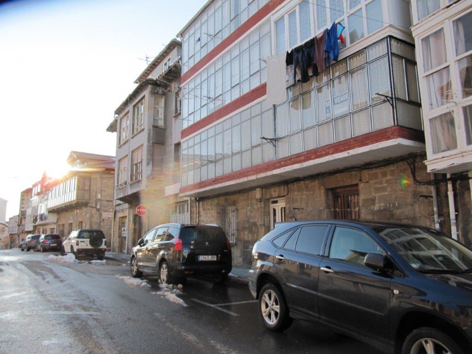 Venta de edificio con terreno.