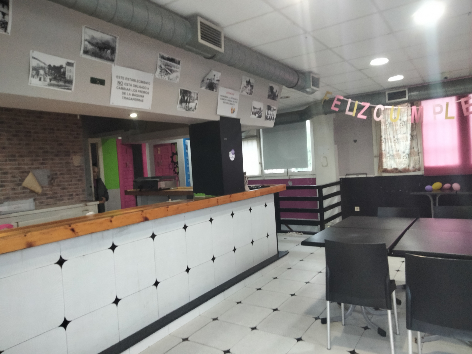 Venta de Bar, con local en planta sótano en Puente San Miguel