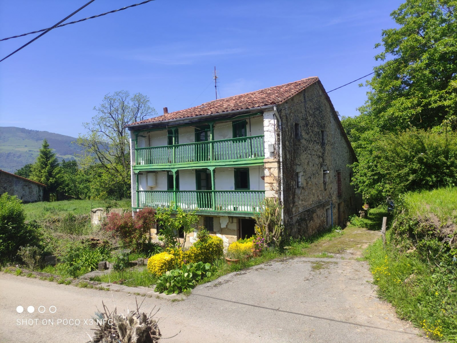 Venta de casa para reformar en Villafufre