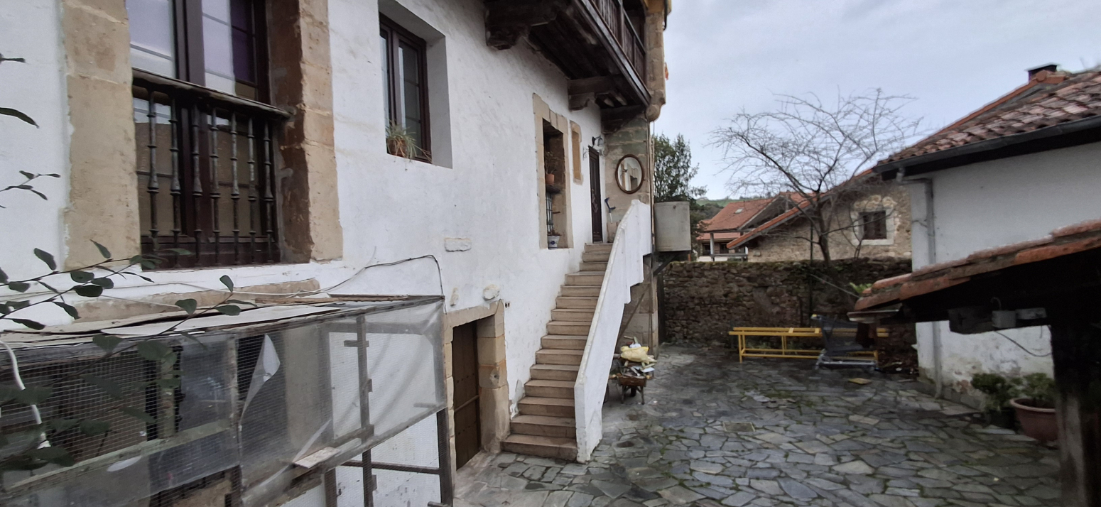 Local en planta baja en Villapresente