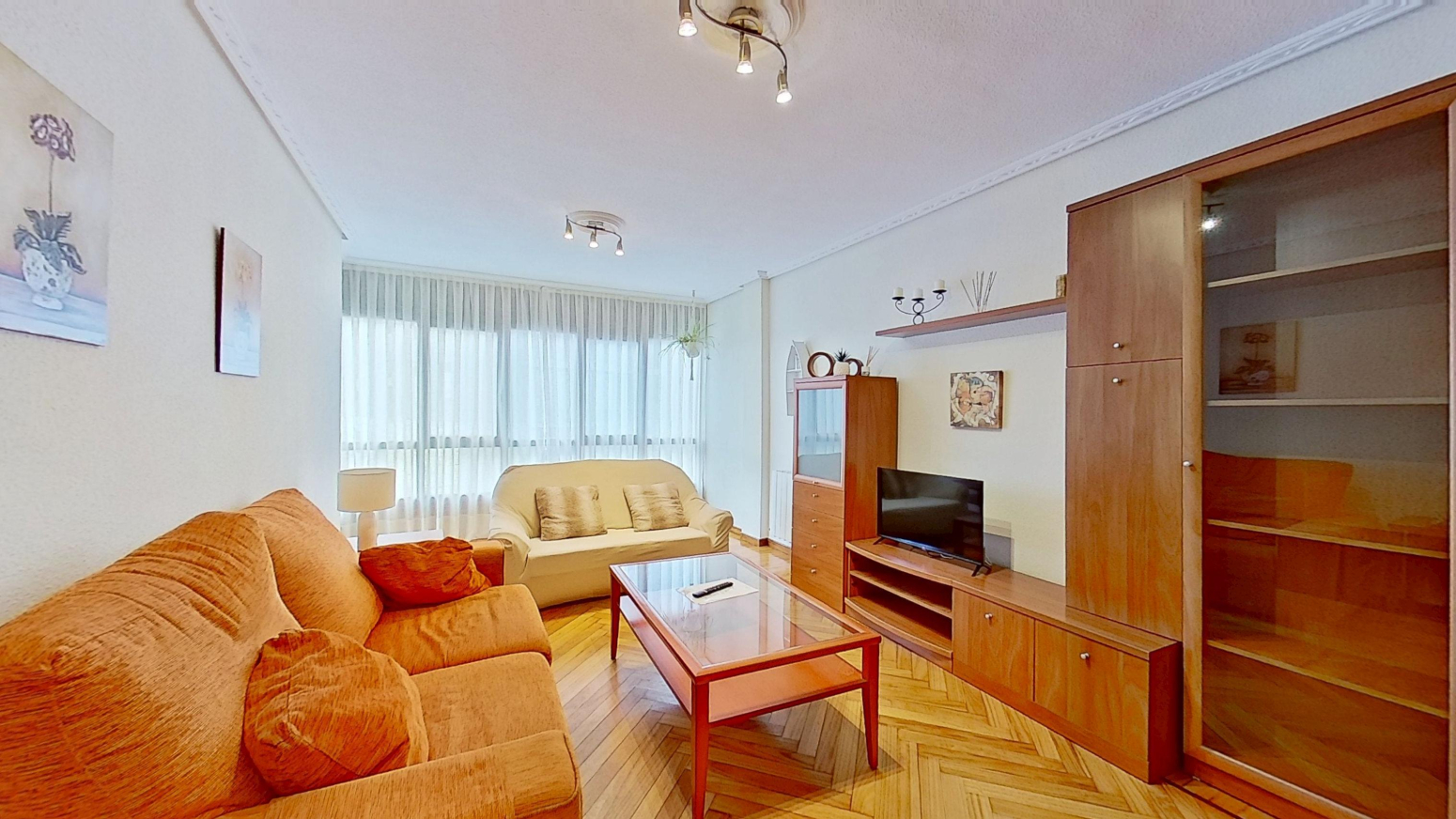 PISO EN EL CENTRO DE SUANCES