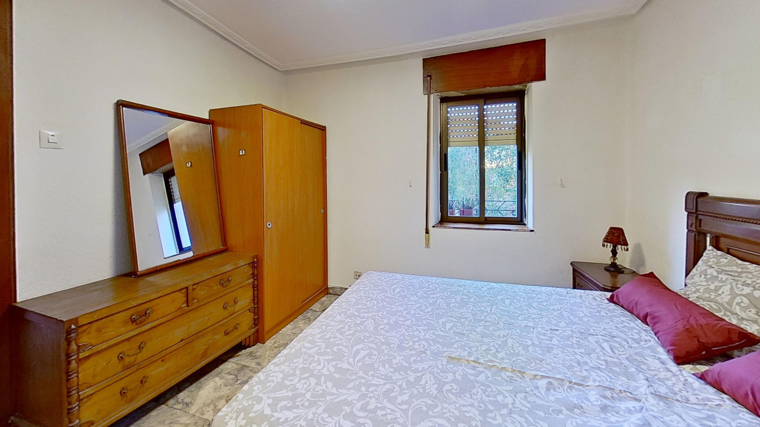 Luminoso piso en Torrelavega con estupendas vistas