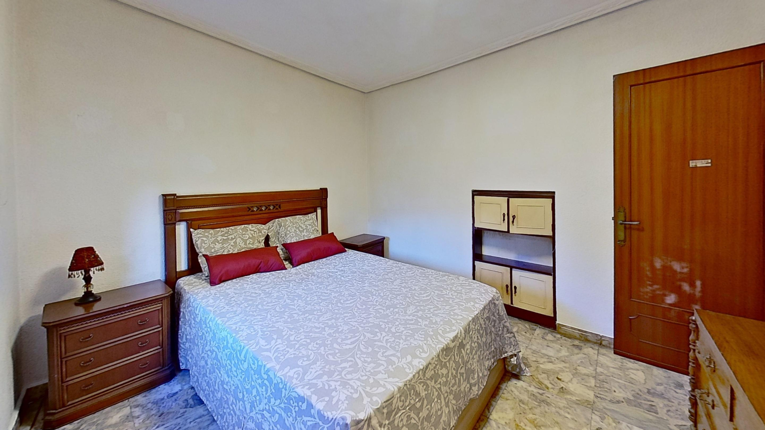 Luminoso piso en Torrelavega con estupendas vistas