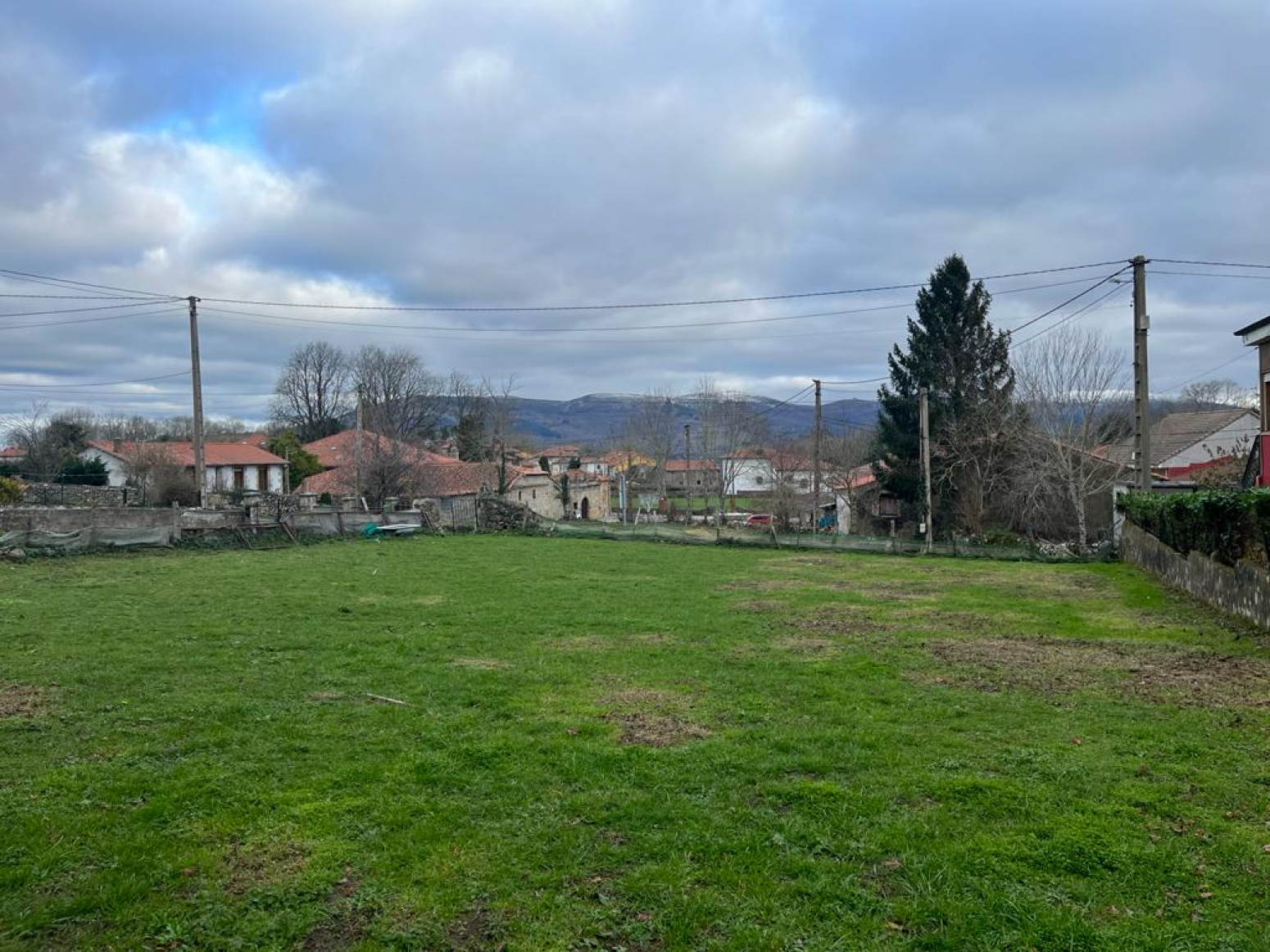VENTA - FINCA URBANA - CASTILLO PEDROSO