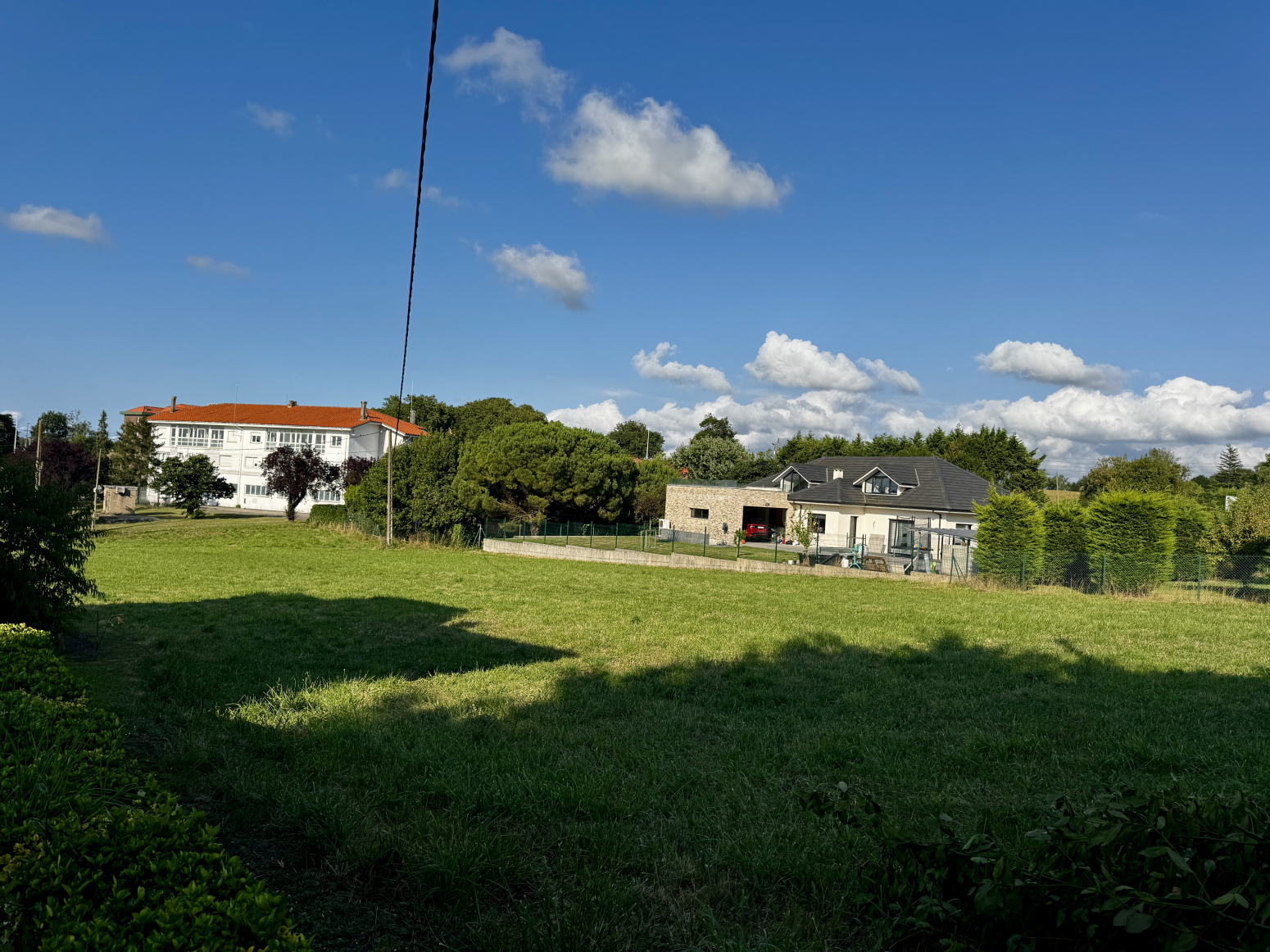 🏡 EXCLUSIVA PARCELA EN MARINA DE CUDEYO ? 3.222 m² PARA DOS VIVIENDAS UNIFAMILIARES 🌊