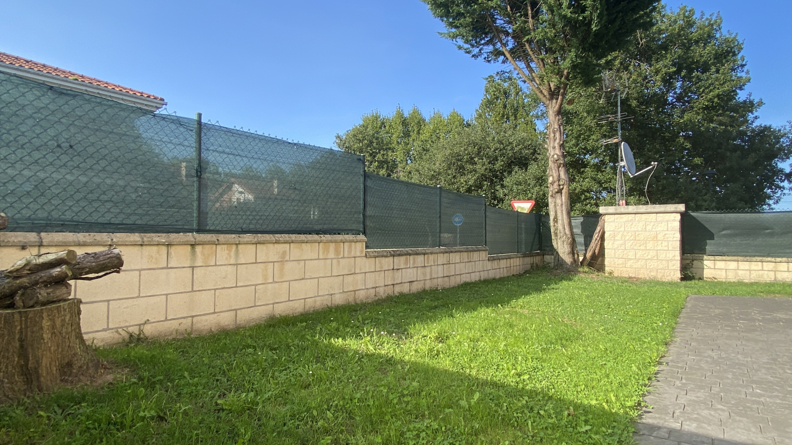 ESPLÉNDIDO CHALET PAREADO CON 5 HAB EN VILLAVERDE DE PONTONES