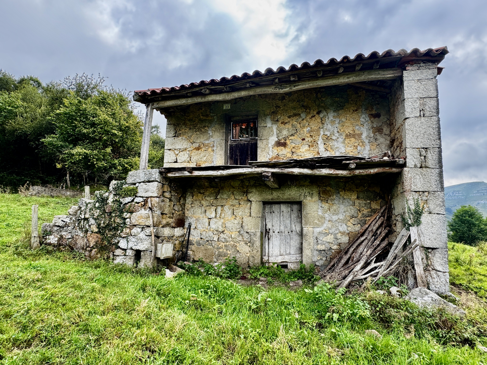 PRECIOSA CABAÑA EN RIOTUERTO