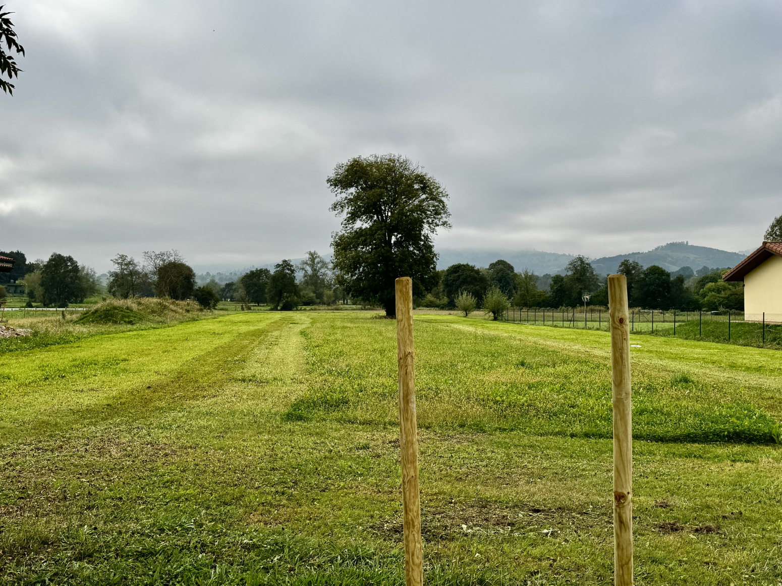 Parcela urbana en Saro (Cantabria) ? 4.686 m² llanos y soleados, con posibilidad de 2 viviendas unifamiliares